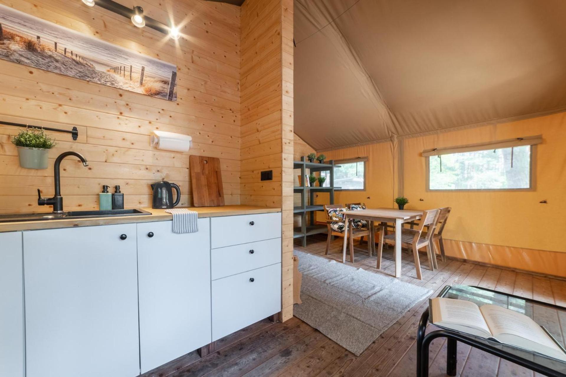 Camp Bursztynowy Las Gdansk Bagian luar foto
