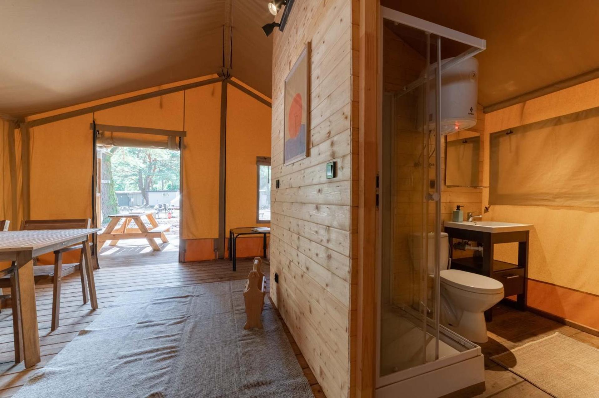 Camp Bursztynowy Las Gdansk Bagian luar foto